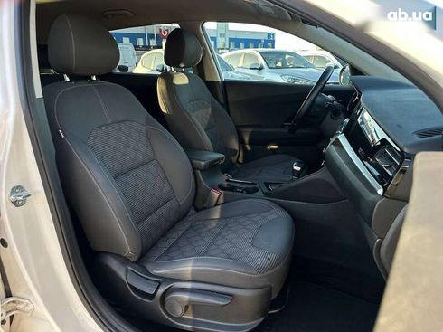 Kia Niro 2020 - фото 14