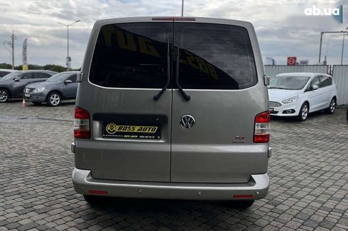 Volkswagen Caravelle 2012 - фото 6