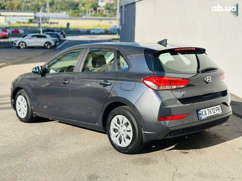 Hyundai i30 2021 - фото 17