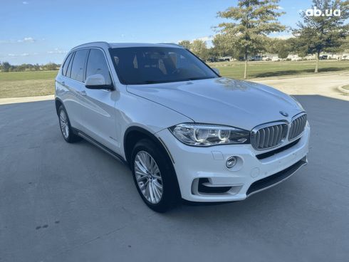 BMW X5 2017 белый - фото 3