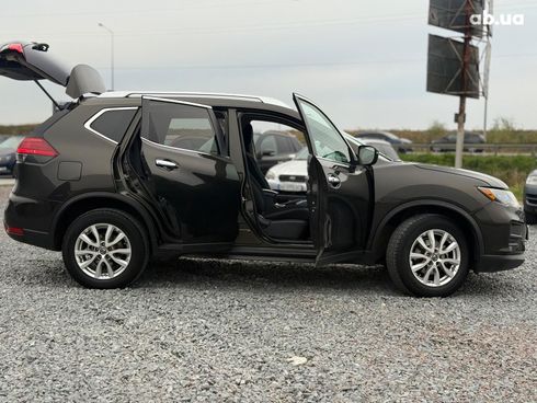 Nissan Rogue 2017 зеленый - фото 28