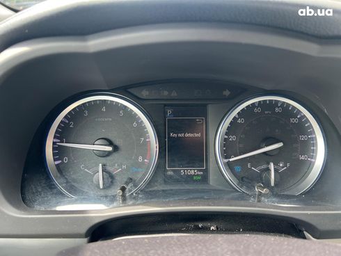 Toyota Highlander 2019 серый - фото 42