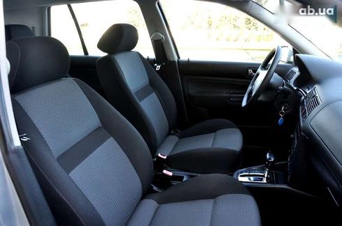 Volkswagen Golf 2003 - фото 27