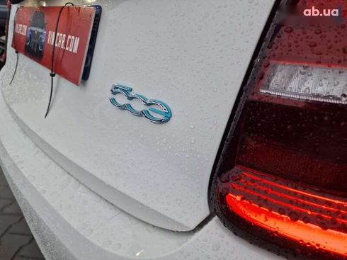 Fiat 500E 2023 - фото 17