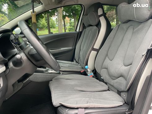 Renault Zoe 2021 белый - фото 14