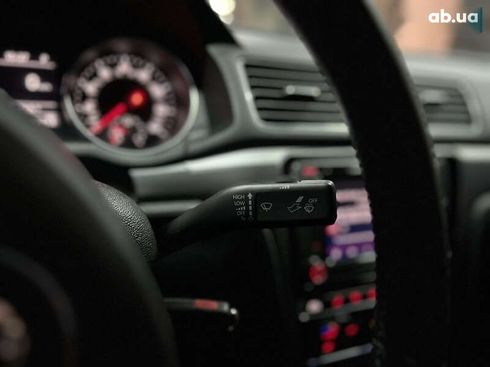 Volkswagen Passat 2018 - фото 25