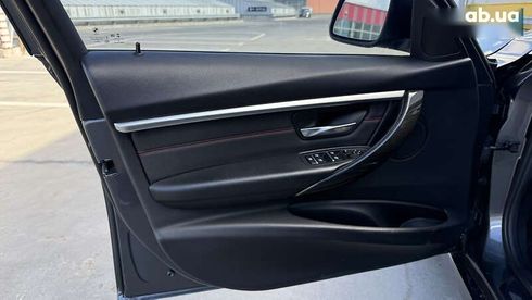 BMW 3 серия 2017 - фото 20