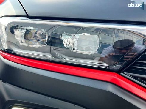 Volkswagen T-Roc 2021 - фото 13