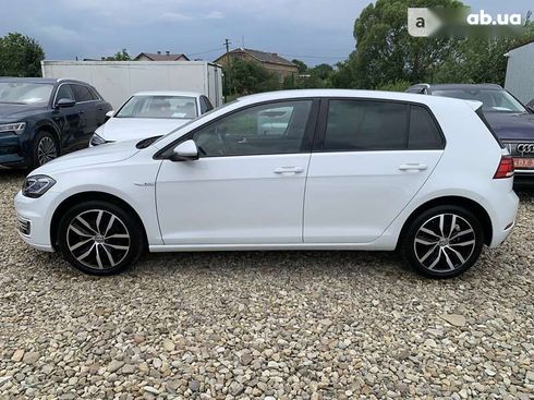 Volkswagen e-Golf 2020 - фото 11