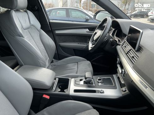 Audi Q5 2021 - фото 35