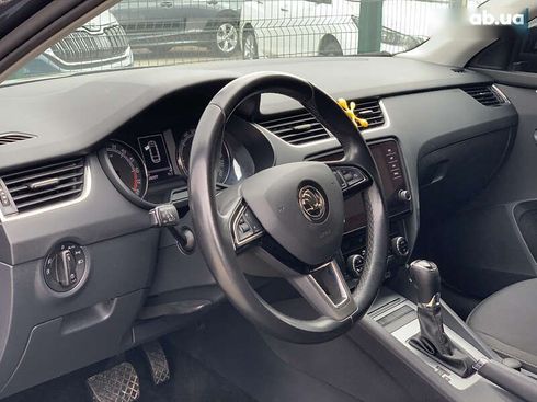 Skoda Octavia 2019 - фото 24
