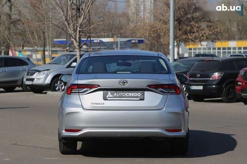 Toyota Corolla 2023 - фото 6