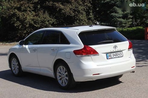 Toyota Venza 2011 - фото 10