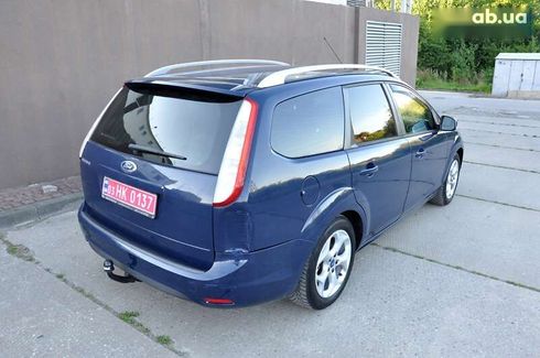 Ford Focus 2011 - фото 8