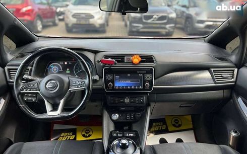 Nissan Leaf 2018 - фото 17