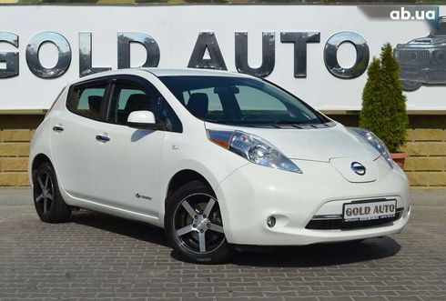 Nissan Leaf 2015 - фото 2