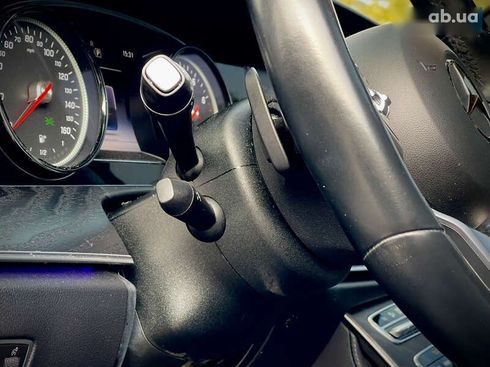 Mercedes-Benz E-Класс 2019 - фото 24