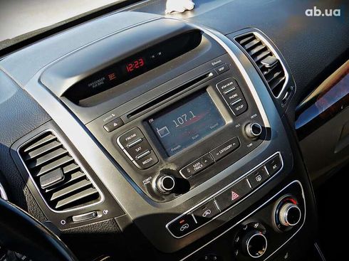 Kia Sorento 2014 - фото 12