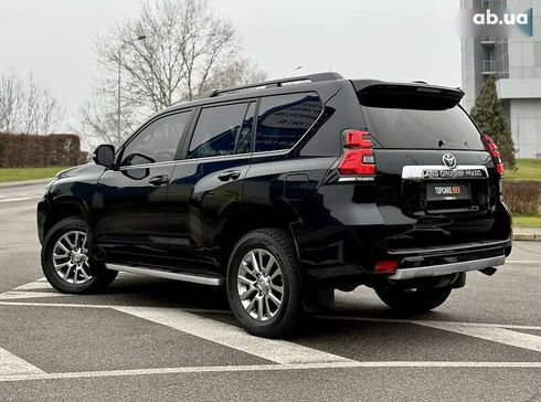 Toyota Land Cruiser Prado 2020 - фото 7