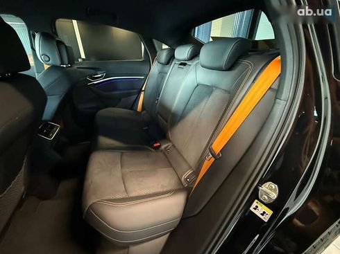 Audi E-Tron 2022 - фото 21