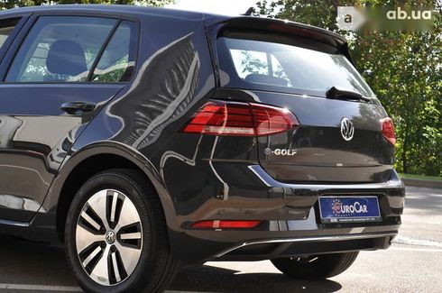 Volkswagen e-Golf 2020 - фото 20