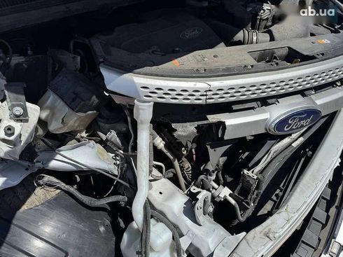 Ford Explorer 2013 - фото 21