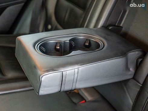 Volkswagen Touareg 2012 - фото 26