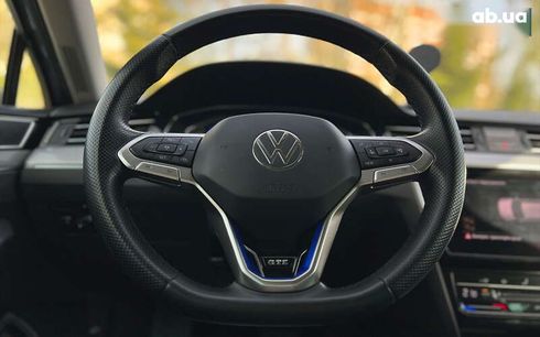 Volkswagen Passat 2021 - фото 22