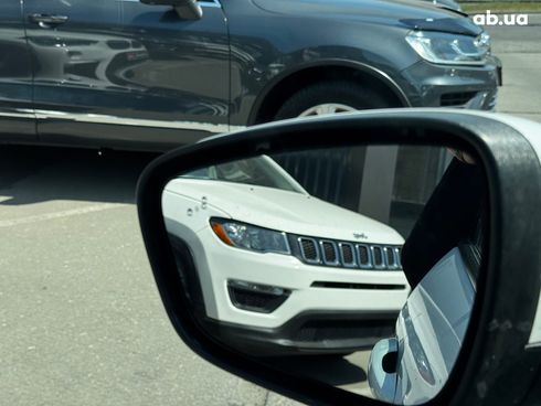Ford Escape 2021 белый - фото 11