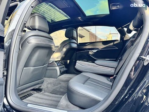 Audi A8 2023 - фото 28