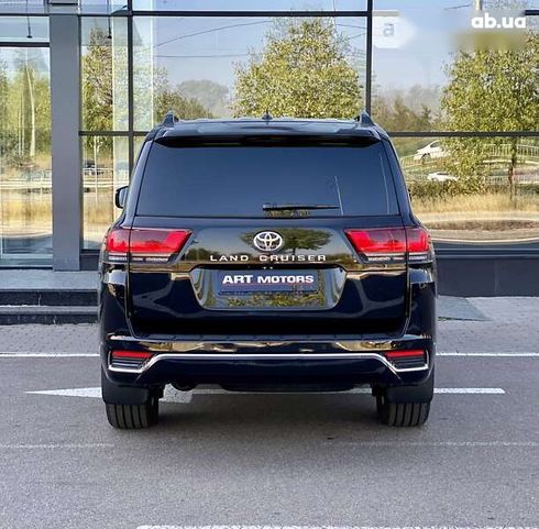 Toyota Land Cruiser 2023 - фото 6