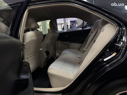 Toyota Camry 2011 черный - фото 15