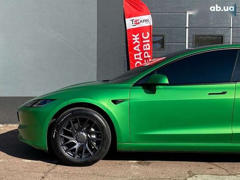 Tesla Model 3 2025 - фото 6