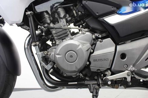 Suzuki GSR 2015 - фото 23