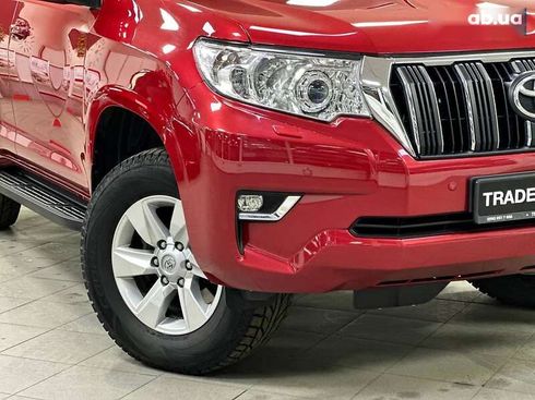 Toyota Land Cruiser Prado 2019 - фото 3