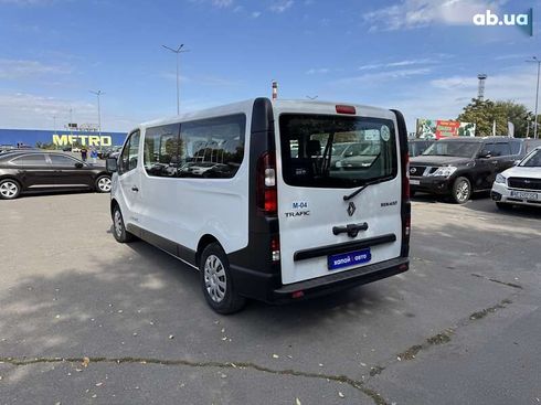 Renault Trafic 2019 - фото 7
