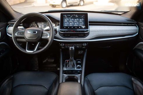 Jeep Compass 2023 - фото 13