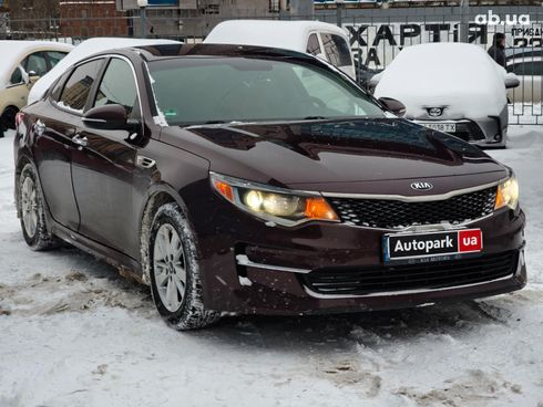 Kia Optima 2018 красный - фото 3