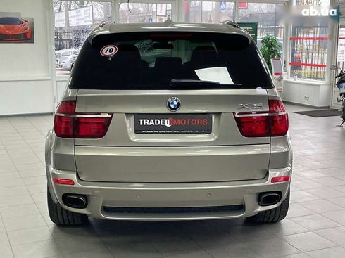 BMW X5 2012 - фото 9