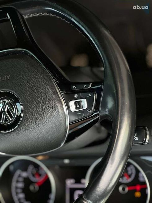 Volkswagen Golf 2019 - фото 30