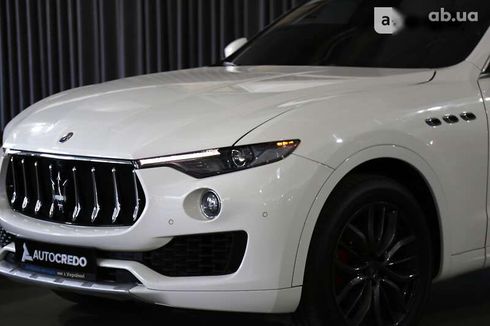 Maserati Levante 2018 - фото 4