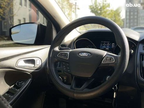 Ford Focus 2016 - фото 14