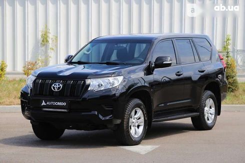 Toyota Land Cruiser Prado 2019 - фото 3