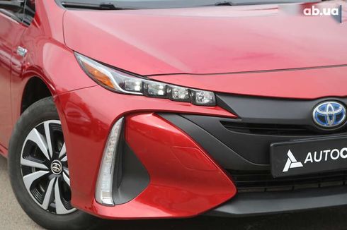 Toyota Prius 2016 - фото 4