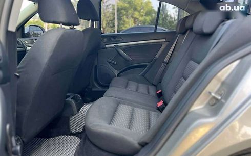 Skoda Octavia 2011 - фото 25