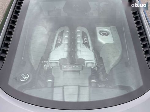 Audi R8 2013 - фото 13