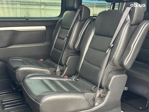 Peugeot Traveller 2017 серый - фото 47