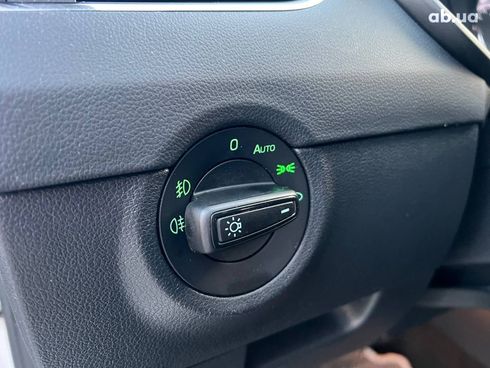 Skoda octavia a7 2018 белый - фото 21