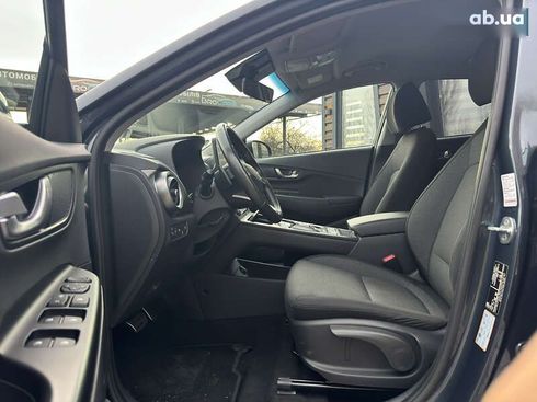 Hyundai Kona Electric 2022 - фото 30