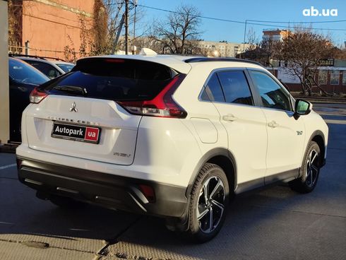 Mitsubishi Eclipse Cross 2021 белый - фото 13